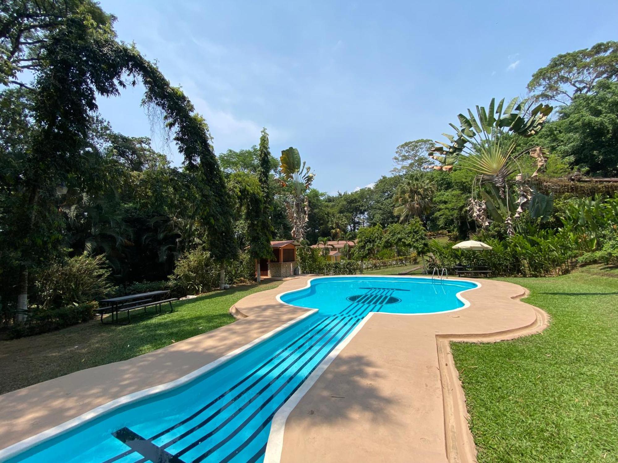 Arcadia Cabanas Vacacionales Retalhuleu Exterior photo